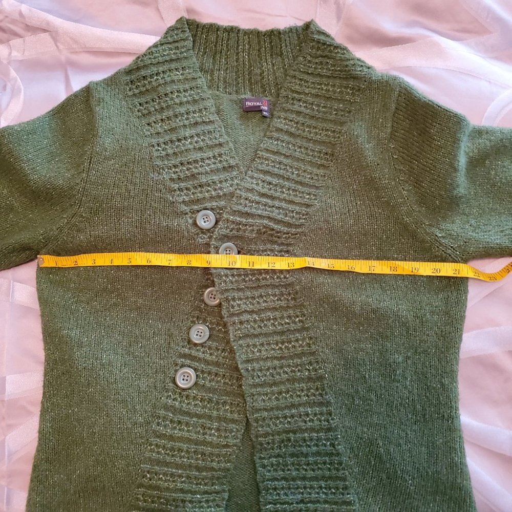 Royal Robbins green button sweater - Picture 10 of 12